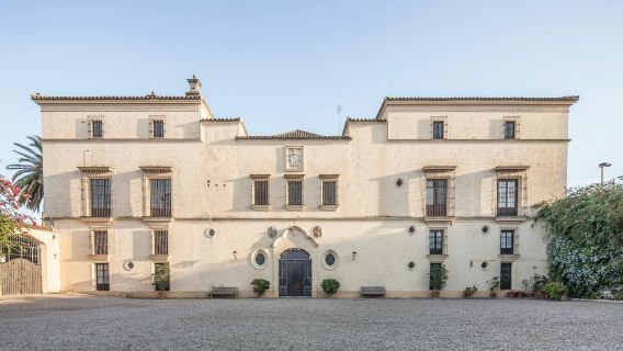 Domecq Palace: Skip The Line Ticket + Audio Guide