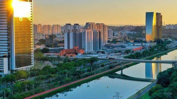 1-day tour of Sao Paulo-Guarulhos Airport in Brazil (private transfers/flexible itinerary)