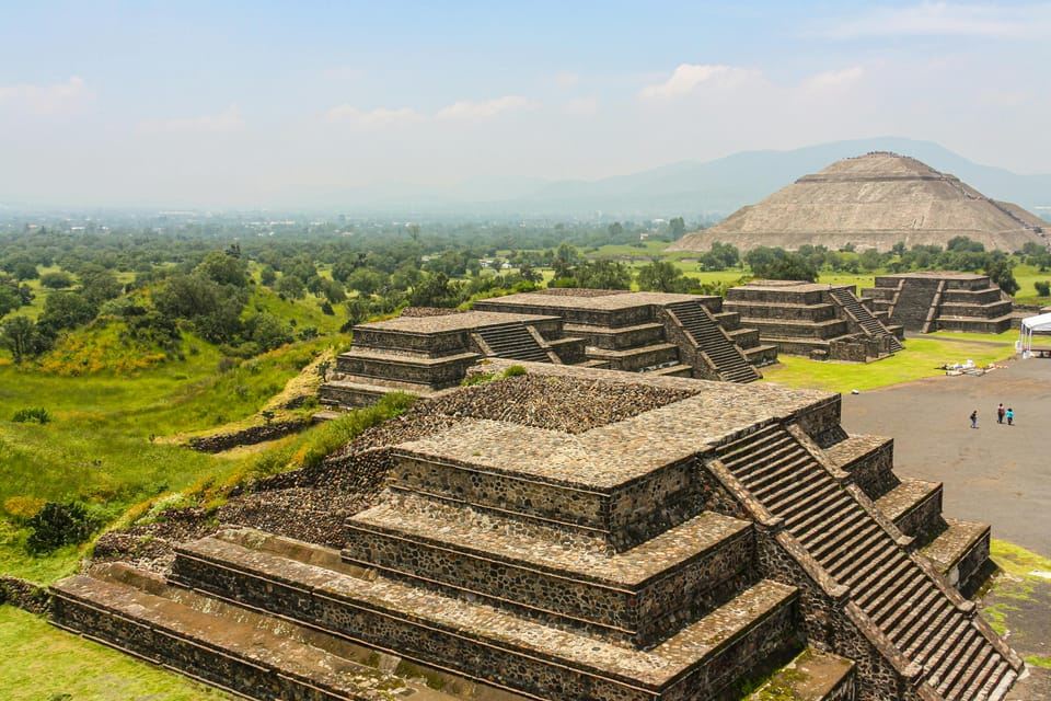 Mexico City: Early visit to Teotihuacan with optional lunch