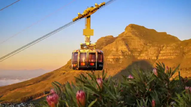 ตั๋วกระเช้าลอยฟ้า Table Mountain แบบไม่ต้องต่อแถวจากเคปทาวน์