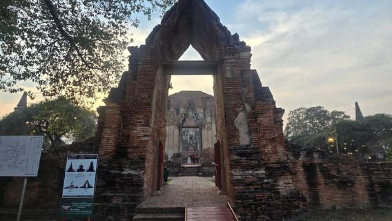 Từ Bangkok: Tour tham quan Ayutthaya buổi chiều thanh bình và đi thuyền