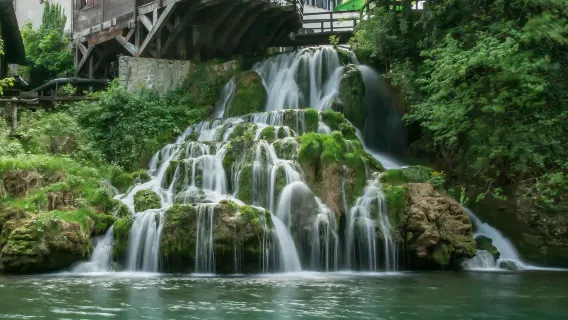 [Departure from Guiyang] One-day tour to Libo Xiaoqikong Scenic Area (roaming the emerald of the earth) Mandarin service