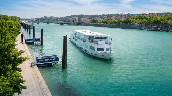 Pelayaran Makan Tengah Hari 2.5 Jam Lyon