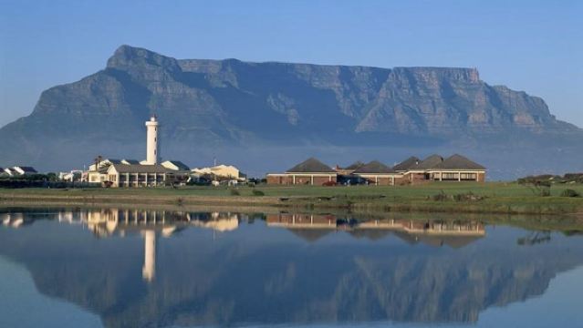 lawatan sehari Cape Town Ladang Anggur + Pasar Burung Unta + Rizab Hidupan Liar + Taman Pusat Bandar