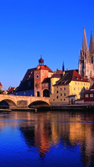 Old Stone Bridge + Old Town Hall + St. Emmeram's Abbey + Thurn und Taxis Palace