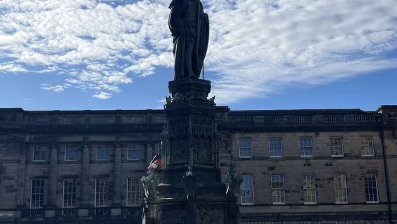 英國愛丁堡皇家英里大道+司各特紀念碑+城堡+卡爾頓山一日遊