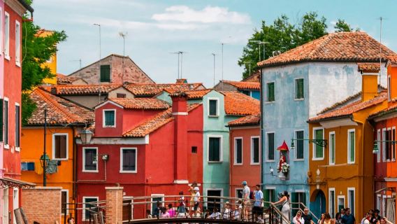Murano, Burano & Torcello: Full-Day Boat Tour + Glassblowing Demonstration
