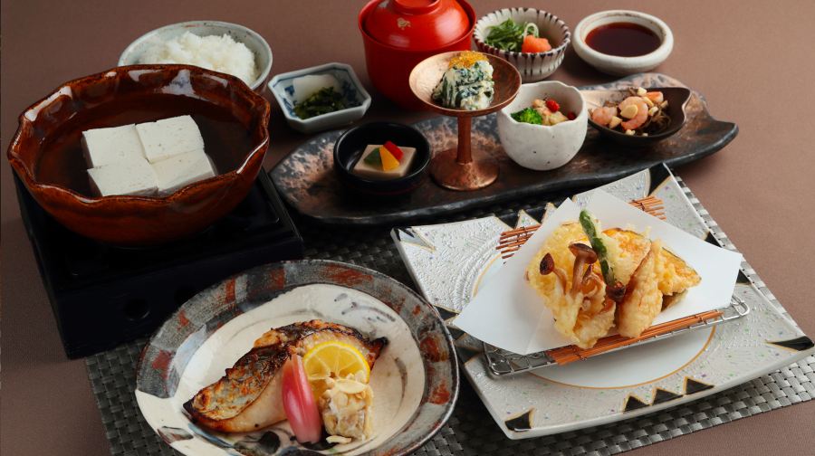 【京都 KOTOKOTO 四條店】神戶牛鐵板燒定食美食餐券