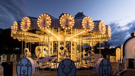 Depart from Salzburg - Visit the Crystal Worlds in Innsbruck