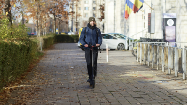 瑞士蘇黎世+龍疆+格林德瓦夢幻山坡+布里恩茨湖｜春季明星路線