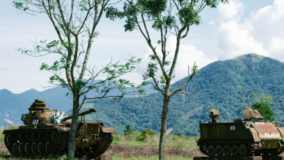 フエ発：DMZ＆戦争の秘められた物語 – 終日ツアー