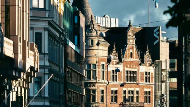 赫爾辛基三大教堂+摩天輪+芬蘭堡【中文包車+舒適純淨】