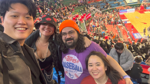 [Seúl] Ver partido de béisbol/baloncesto coreano + experiencia local con comida K-Food