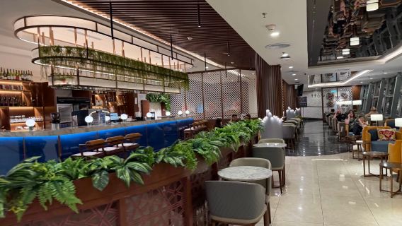 MNL Manila airport lounge - Ninoy Aquino international airport lounge pass T1T3/available for all cabin classes