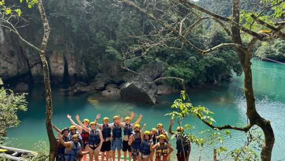 Phong Nha: Paradise Cave & Dark Cave Zipline Avontuur