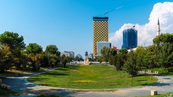 Tirana Stroll Tour, Walk and Taste Qofte & Raki!