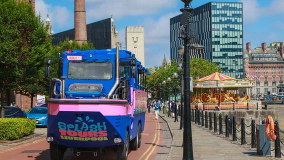 Liverpool: Amphibious Tour and Royal Albert Dock Splashdown