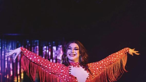 Savannah Comedy Drag Queen Bar Crawl Experience
