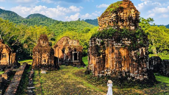 Kohteesta Hoi An/Đà Nẵng: My Sonin UNESCOn maailmanperintökohde – kiehtova puolipäivän kulttuuriretki
