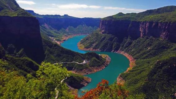 [Departing from Zhengzhou] Henan Baoquan Tourist Area grand canyon · Yatianxia Scenic Area one-day tour (emerald waters and countless waterfalls hidden in the secluded gorge)