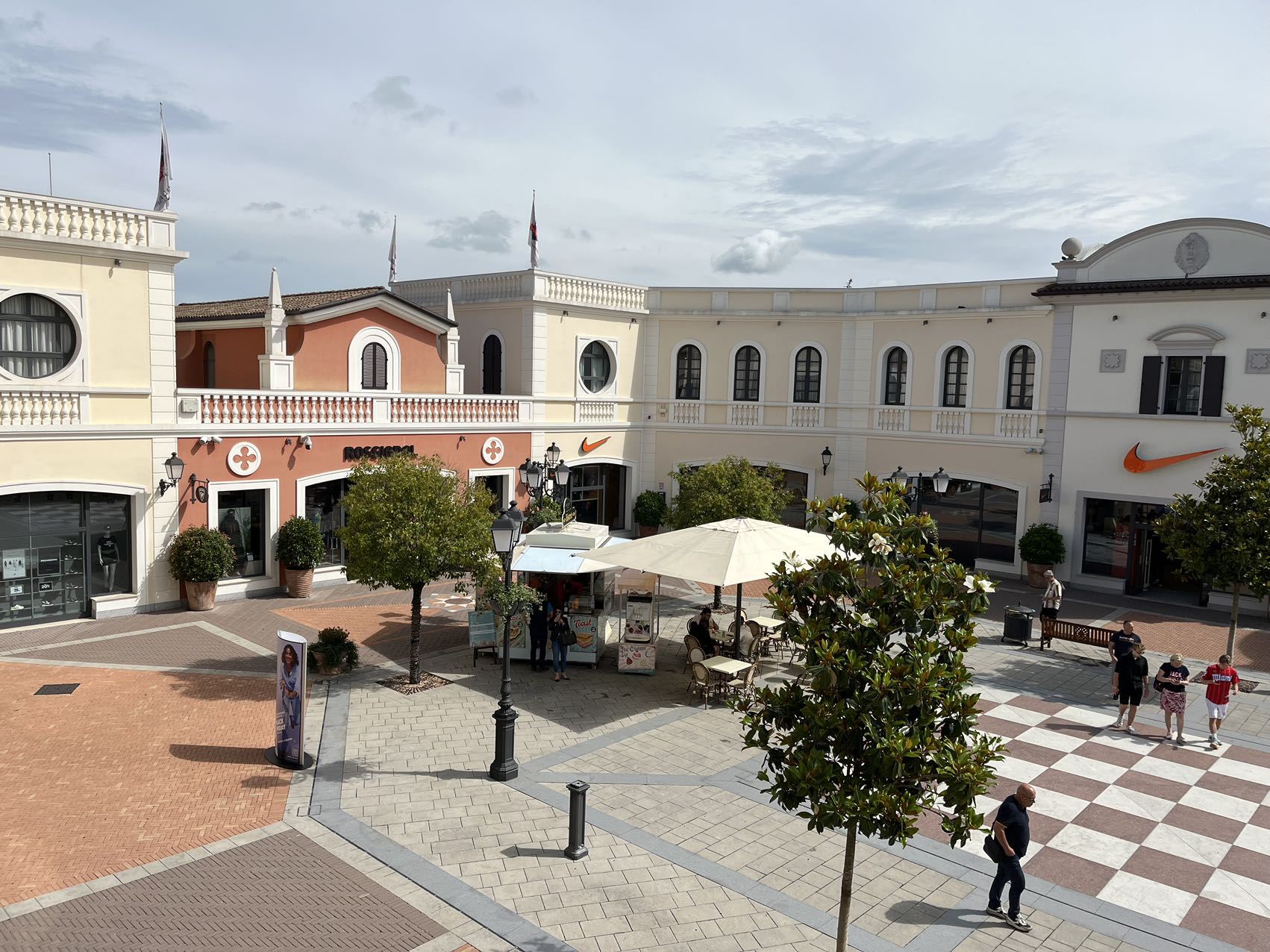 威尼斯奧特萊斯購物優惠包 DESIGNER OUTLET NOVENTA DI PIAVE