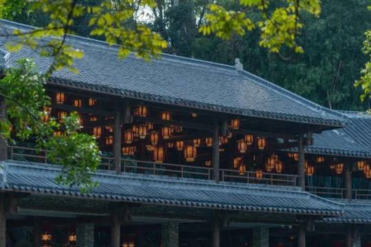 Gankeng Ancient Town + Nanshan Museum + Shenzhen Civic Center One-day Tour