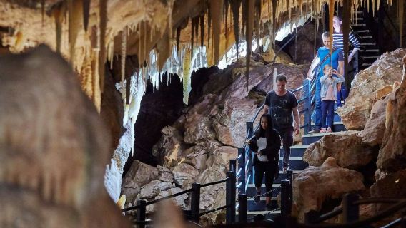 Esperienza nelle terre antiche della grotta di Ngilgi