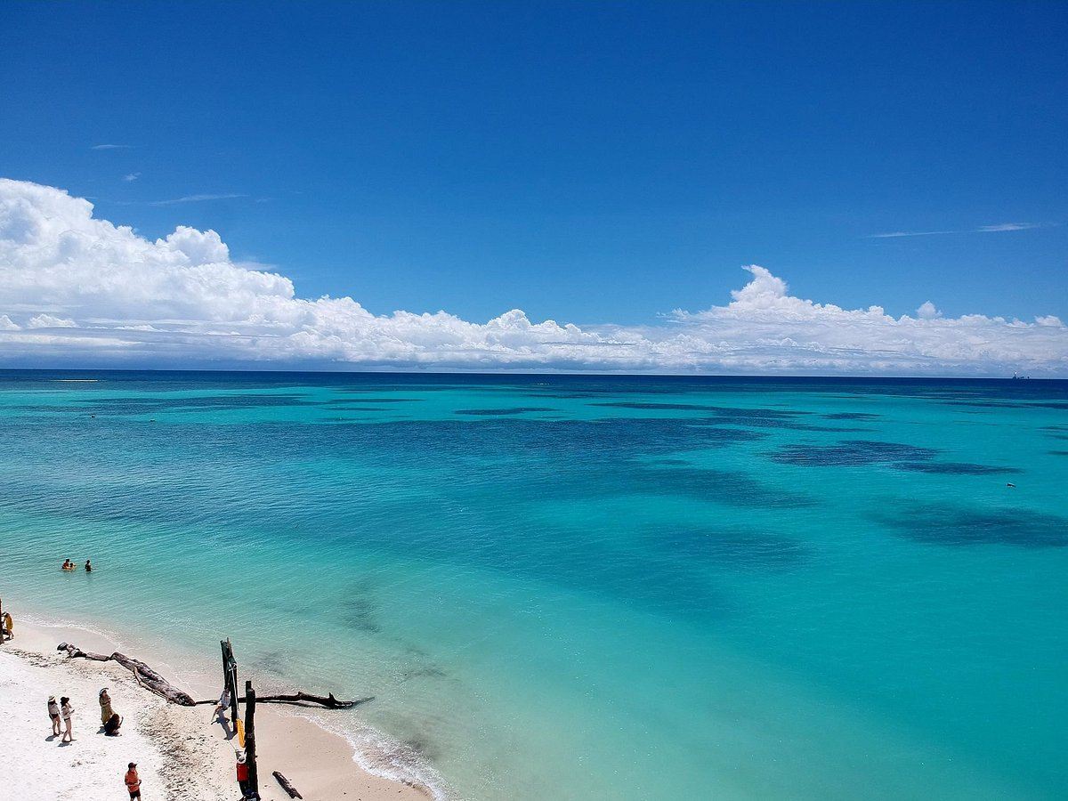 Mengalum Island snorkeling 1-day tour includes lunch