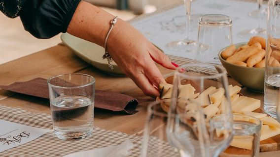 Verona: Prosecco Wine Tour from Venice