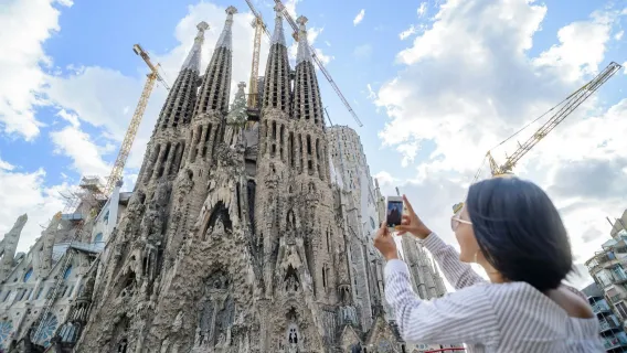 Barcelona: Day Trip from Madrid