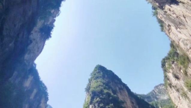 Lawatan Sehari Hiburan Tulen Tarikan Pelancongan Baquanxia di Grand Canyon Taihang Shanxi (Termasuk Bayaran Kenderaan Pergi-Balik + Tiket Masuk + Tiket Kombo)