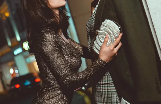 大連Trip Moments【個人寫真跟拍/團隊航拍/情侶街拍/婚紗攝影攝像微電影/翻譯】