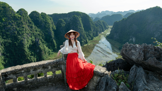 Tour di un giorno a Ninh Binh | Noleggio auto private in Vietnam con guida | Itinerario Hoa Chia - Tam Coc - Hang Mot