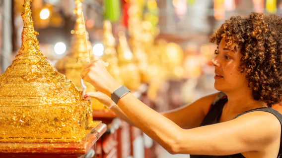 Chiang Mai: Visita turística nocturna y visita guiada gastronómica local