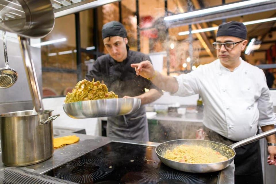 Roma: Kelas Memasak Master Chef Romawi dengan Anggur