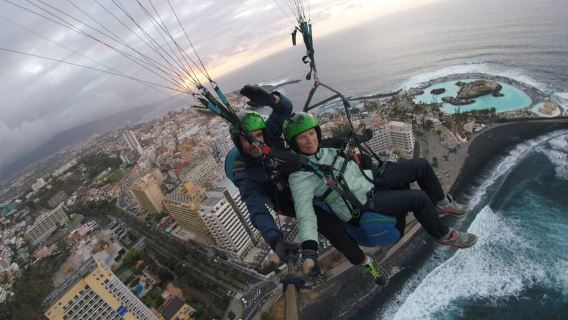 Santa Cruz de Tenerife: Experiencia de vuelo de alto rendimiento