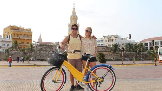 Cartagena: Thuê xe đạp 1 giờ đến thành phố cổ 24 giờ