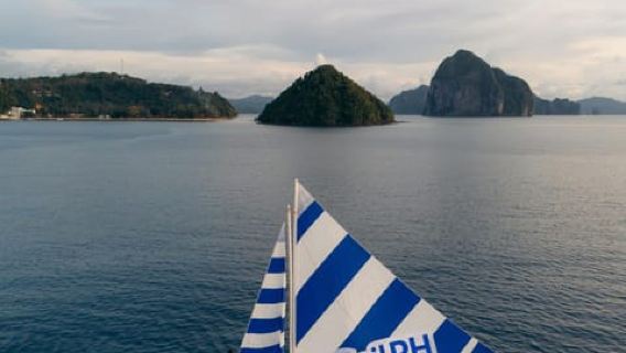 El Nido Islands: Shared Paraw Day Sailing with Lunch
