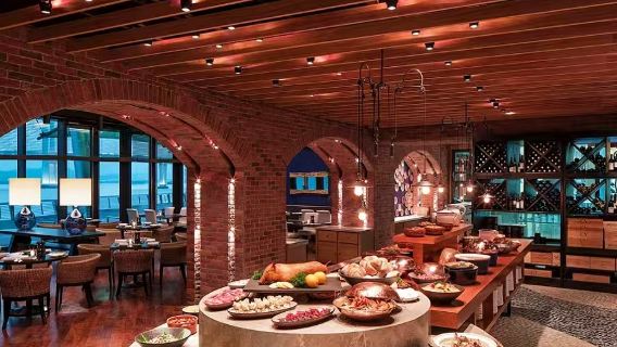 【期間限定特典】マカオ・タワー ロイヤル・トランバ・リージャ(Tromba Rija)ビュッフェランチ/ディナー/アフタヌーンティー