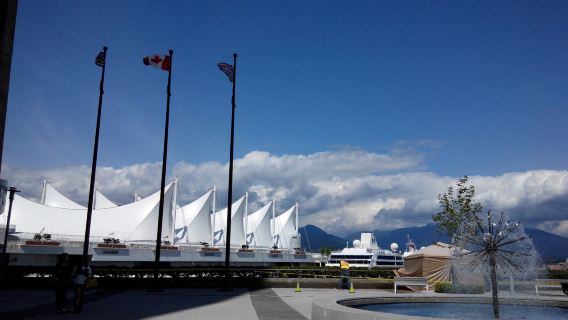 Layanan antar-jemput berbahasa Mandarin di Stanley Park + Canada Place + Gastown + English Bay