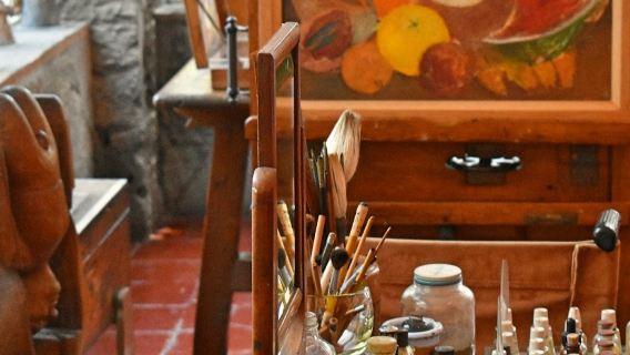 Xochimilco & Coyoacán: Guided Day Tour + Frida Kahlo Museum Entry + Transfers