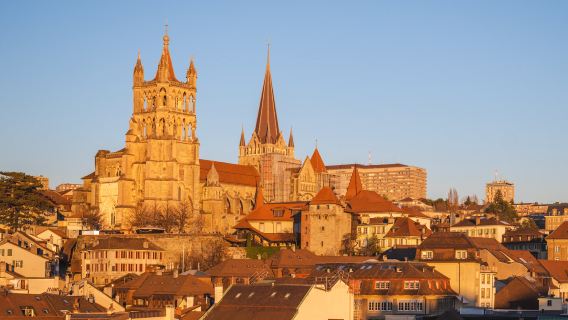 日內瓦周邊尼永城堡+洛桑大教堂+奧林匹克博物館包車一日遊