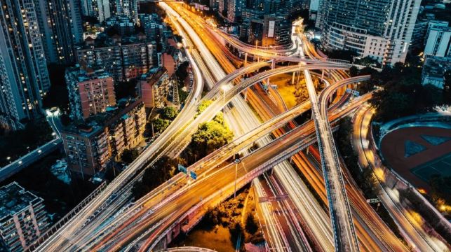 重慶市解放碑+山城步道十八梯+重慶湖廣會館+來福士洪崖洞民俗風貌區特色日遊