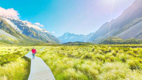 Wycieczka całodniowa w obie strony z Christchurch: Queenstown + Góra Cooka [Ucieczka od zgiełku miejskiego życia na Wyspę Południową