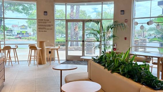 U.S. Ontario International Airport VIP lounge pass/ONT airport VIP lounge transit/rest