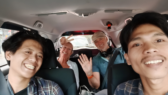 Bandung Private Car Charter with Driver for Daily Tour