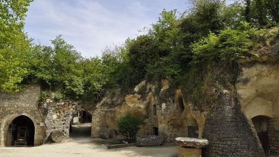 CoronTours