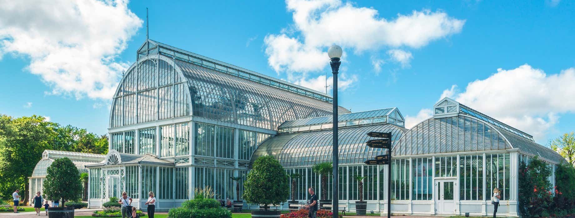 Skansen Kronan + Gustaf Adolf's Square + Lipstick Building + Gothenburg Botanical Garden 1-day tour