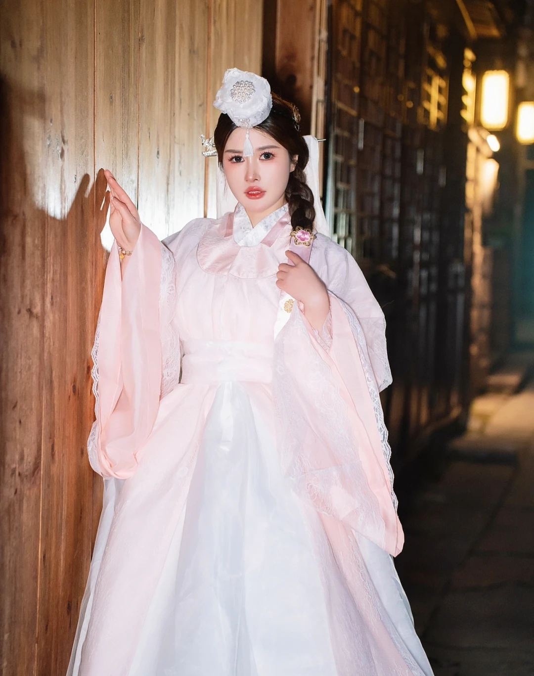 Hebi Travel Photography[Driver and director + makeup and clothing + itinerary customization + aerial micro-film + free negatives + no limit on the number of people]