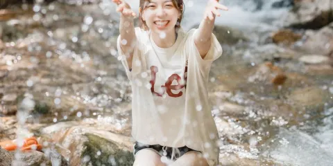 湘西Trip Moments【一對一婚紗寫真街拍抓拍航拍微電影/婚禮跟拍/底片全送】